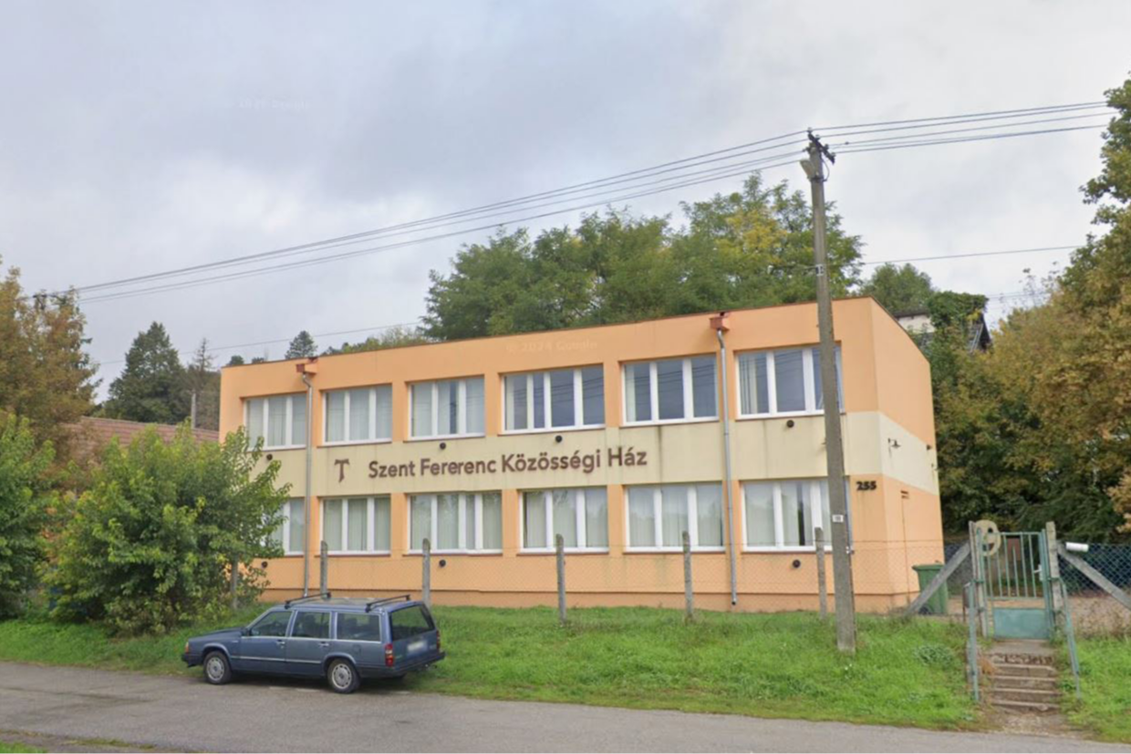 2100 Gödöllő, Szabadság út 255.