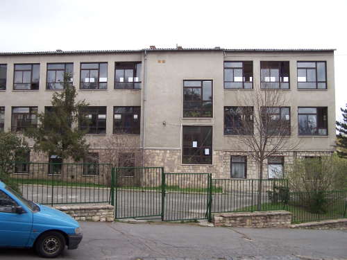 Tamási Áron Általános Iskola és Gimnázium (1124 Budapest, Mártonhegyi út 34)