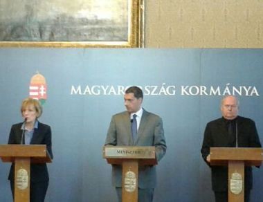 Együttműködési megállapodást írt alá a MÉK a Miniszterelnökséggel