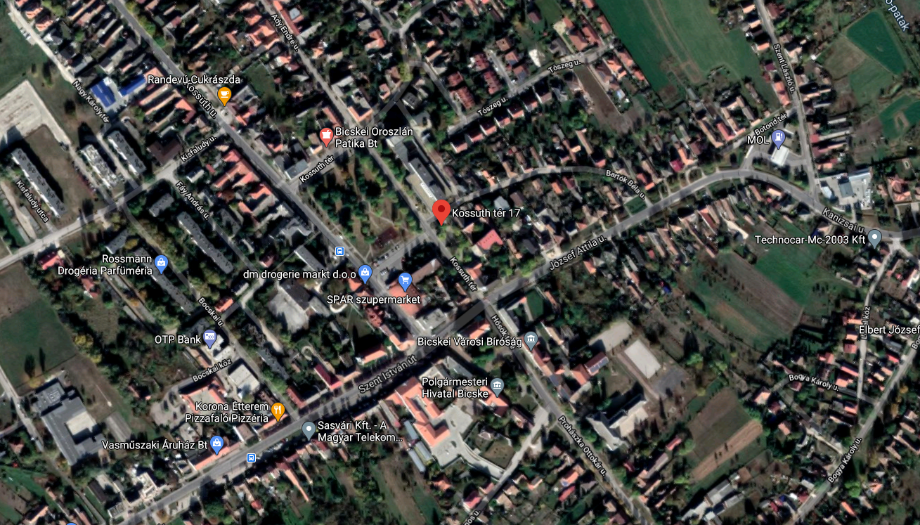 2060 Bicske, Kossuth tér 17.