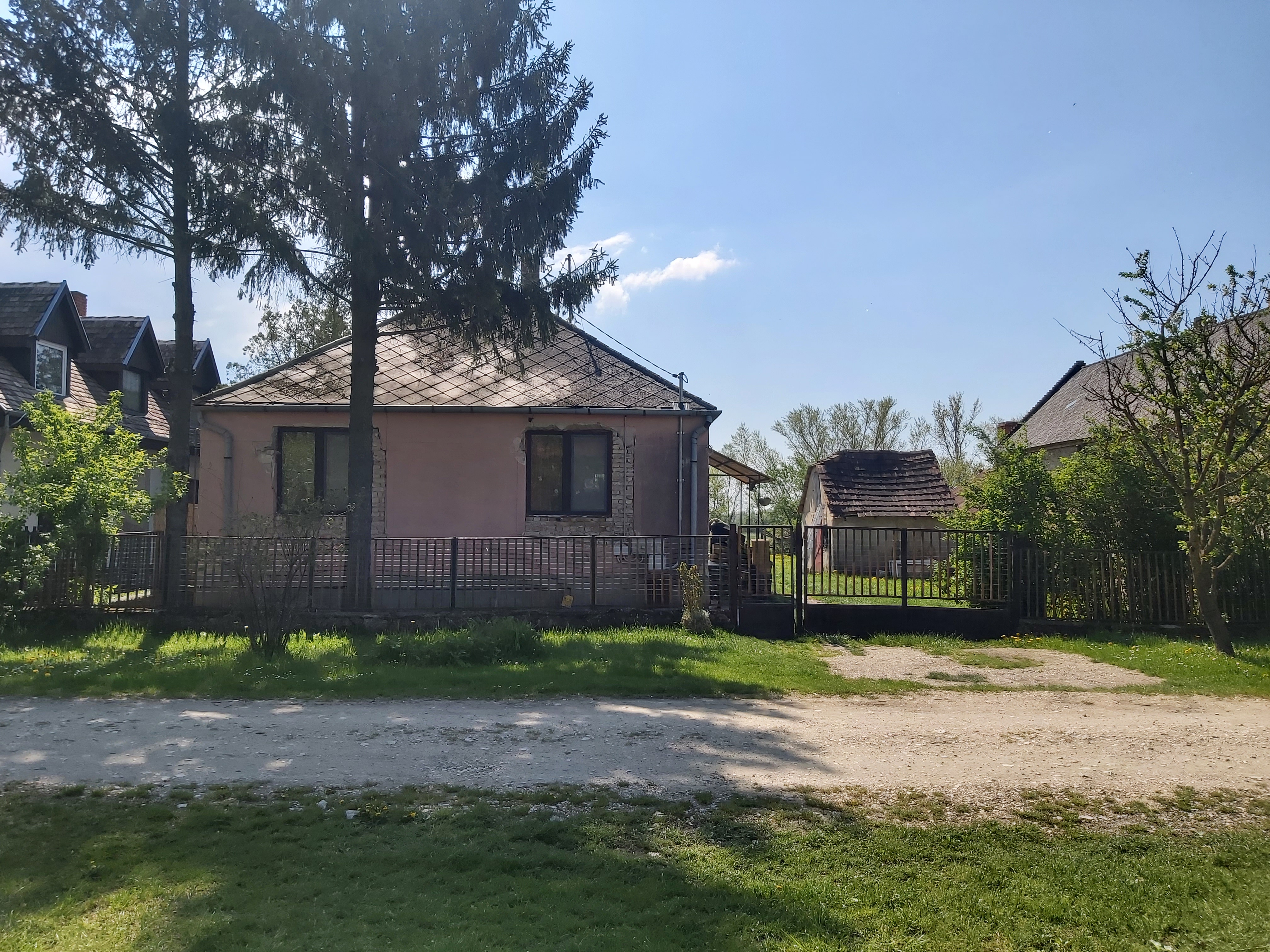 8318 Lesencetomaj, Kossuth Lajos utca 38.