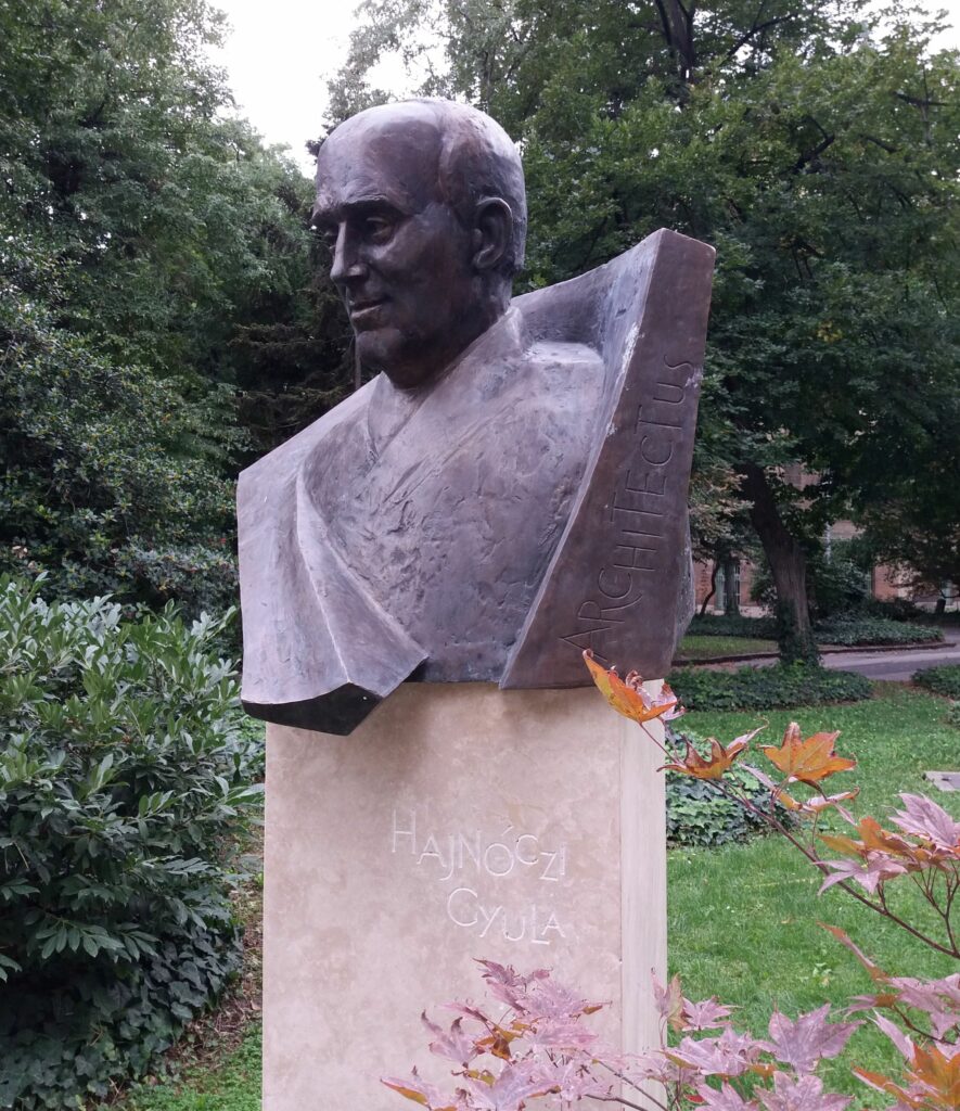 Ünnepélyes szoboravatás