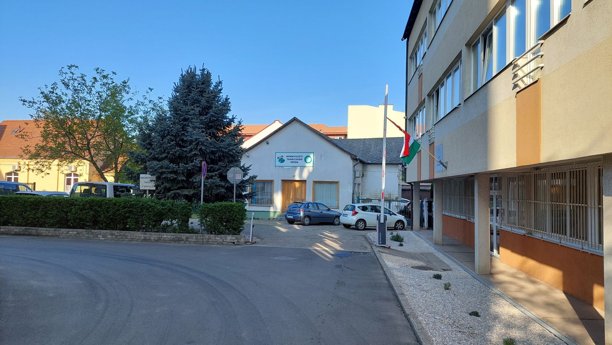 Debrecen, Hatvani utca 14.