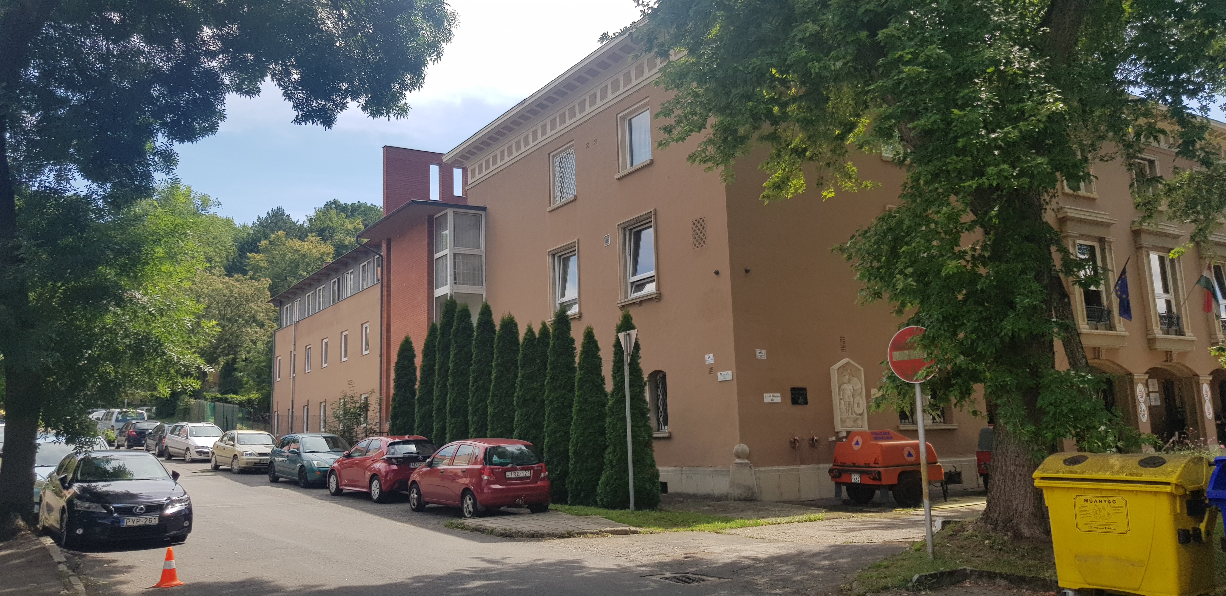 Salgótarján, Meredek utca 37.